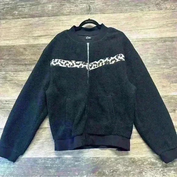 Zyia Sherpa black leopard jacket - Picture 1 of 4